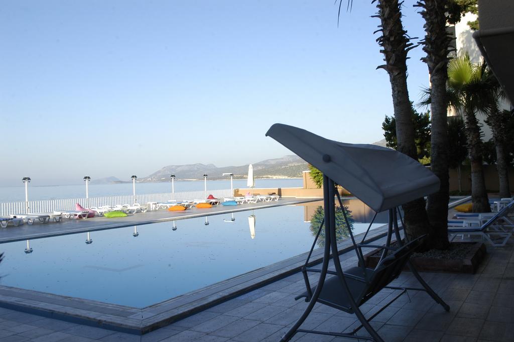 Lades Hotel Silifke Buitenkant foto