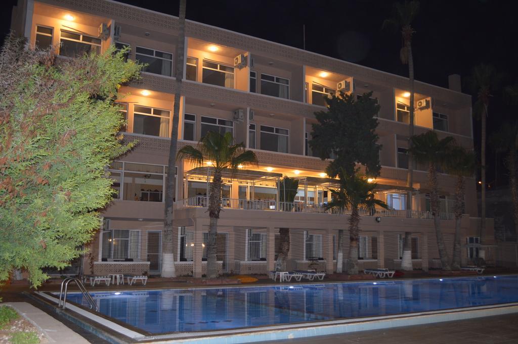 Lades Hotel Silifke Buitenkant foto
