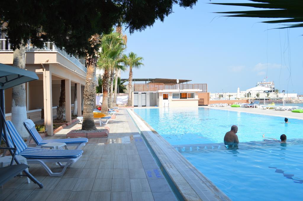 Lades Hotel Silifke Buitenkant foto